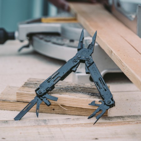 SOG Power Access Multifunktionswerkzeug – Schwarz